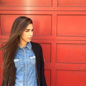 Meet your Posher, Pardis